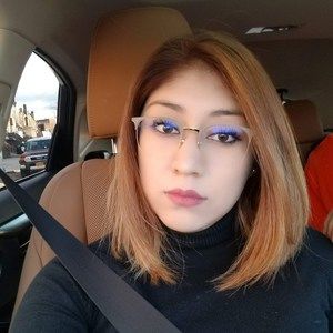 Meet your Posher, Gabriela